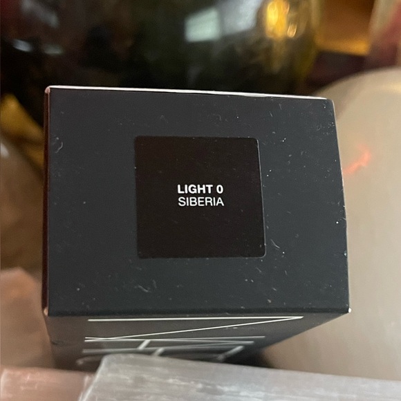 NARS Cosmetics Light Reflecting Foundation, Light 0 Siberia, Full Size, *NIB* - Picture 3 of 7